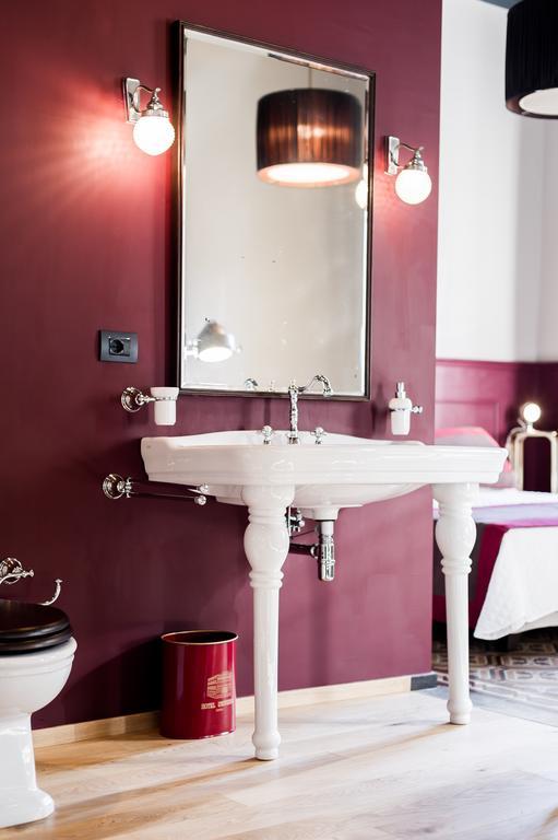 Arnobio Florence Suites ภายนอก รูปภาพ
