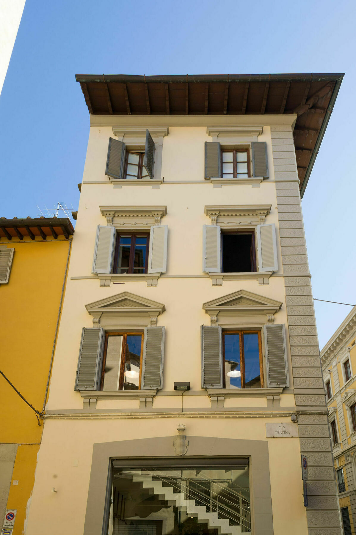 Arnobio Florence Suites ภายนอก รูปภาพ
